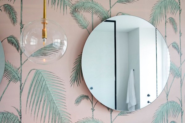 Bianca & Carla Ensuite - Cole & Son Pink Palm Tree Wallpaper